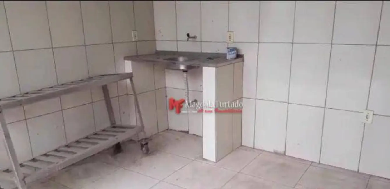 Casa com 1 quarto à venda, 166m2 em Cabo Frio - RJ - imagem 3 Foto 3 de Casa com 1 quarto à venda, 166m2 em Cabo Frio - RJ