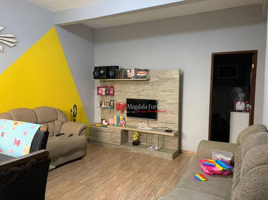 Foto 7 de Casa com 7 quartos à venda, 420m2 em Cabo Frio - RJ