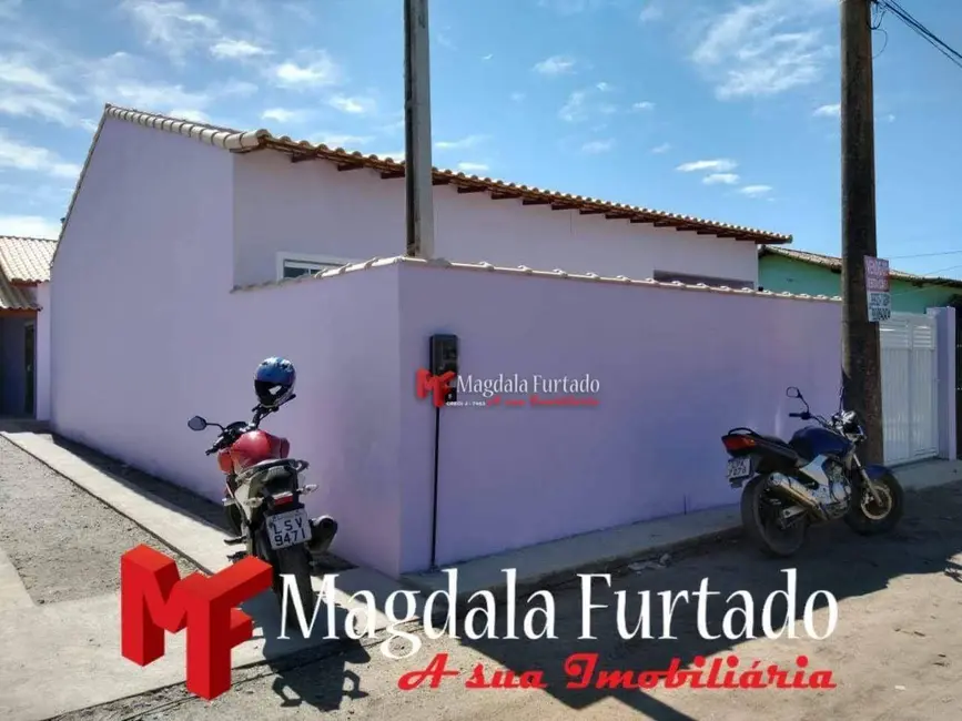 Foto 9 de Casa com 2 quartos à venda, 110m2 em Cabo Frio - RJ