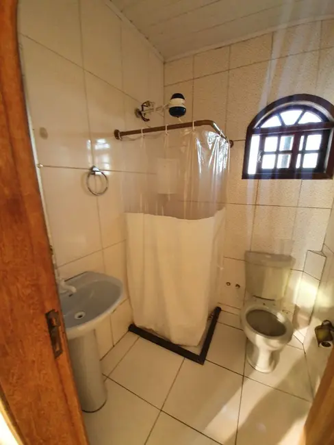 Foto 7 de Kitnet com 1 quarto à venda, 18m2 em Fluminense, Sao Pedro Da Aldeia - RJ