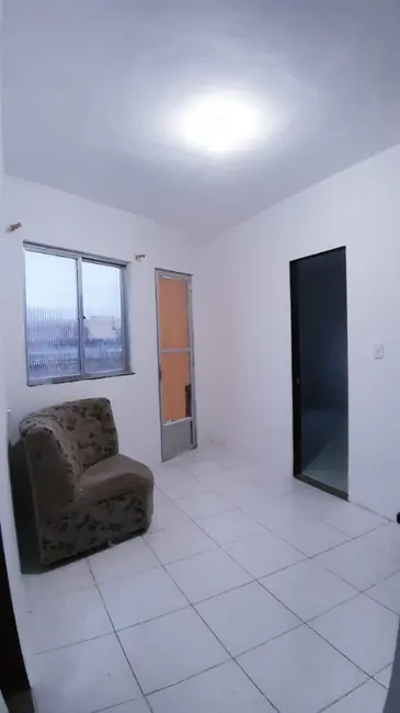 Foto 8 de Apartamento com 1 quarto à venda, 36m2 em Fluminense, Sao Pedro Da Aldeia - RJ