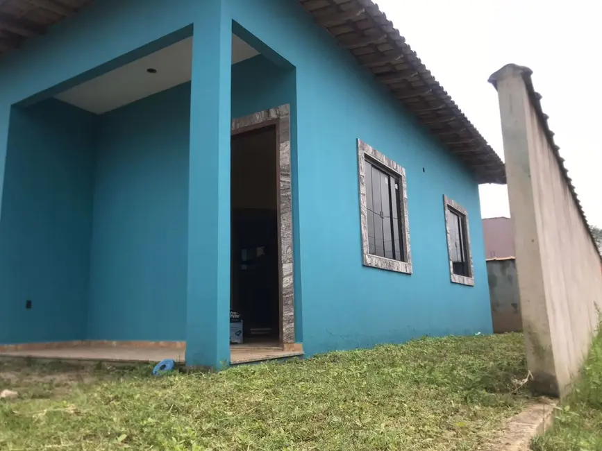 Casa com 2 quartos à venda, 140m2 em Cabo Frio - RJ - imagem 4 Foto 4 de Casa com 2 quartos à venda, 140m2 em Cabo Frio - RJ