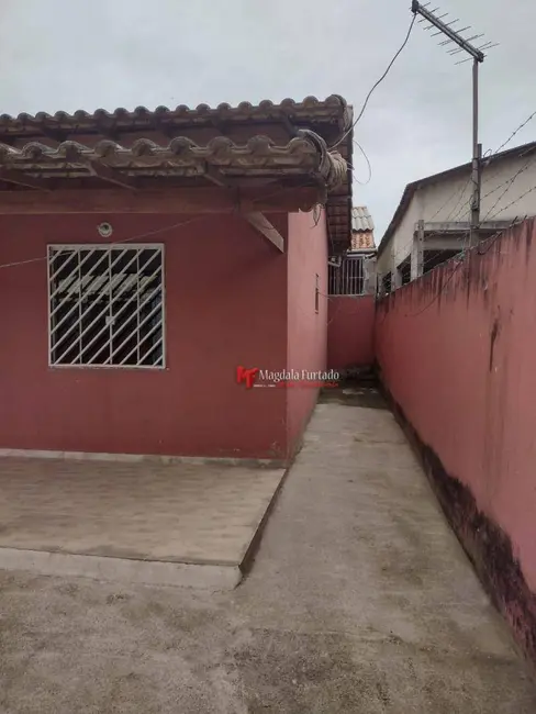 Foto 4 de Casa com 2 quartos à venda, 170m2 em Cabo Frio - RJ