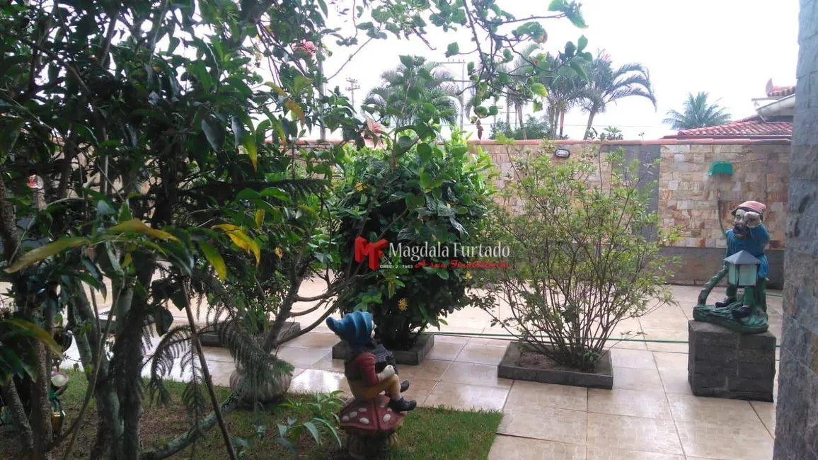 Casa com 2 quartos à venda, 400m2 em Cabo Frio - RJ - imagem 9 Foto 9 de Casa com 2 quartos à venda, 400m2 em Cabo Frio - RJ