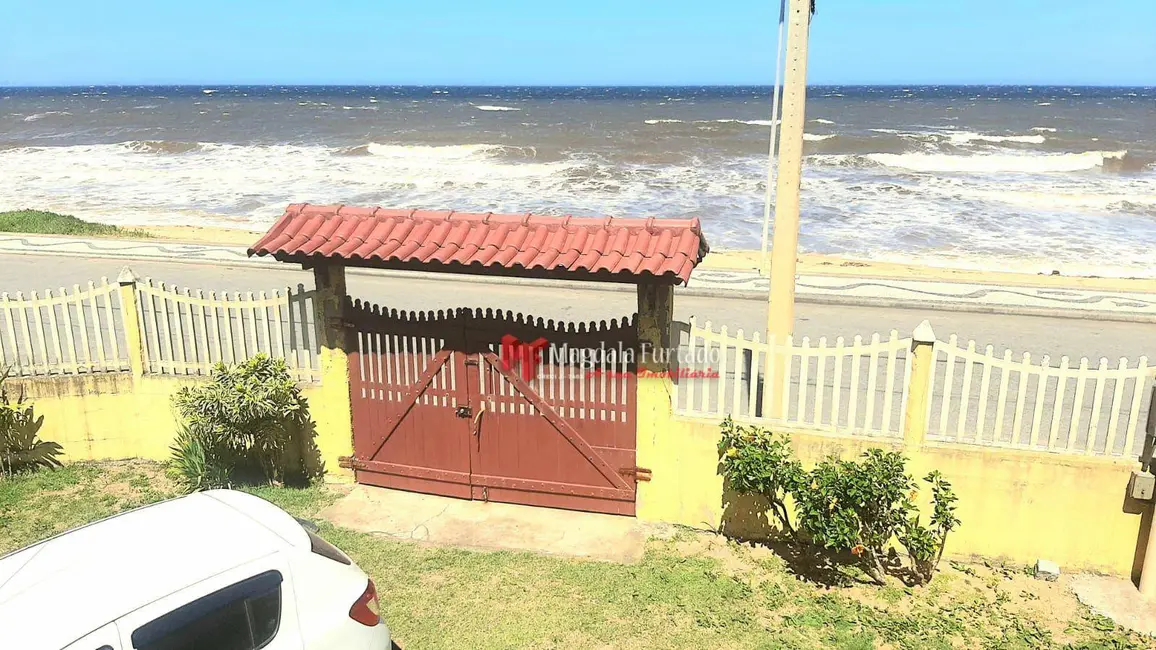 Foto 2 de Casa com 3 quartos à venda, 192m2 em Cabo Frio - RJ