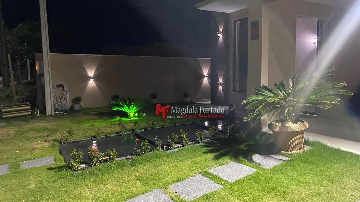 Foto 4 de Casa com 3 quartos à venda, 360m2 em Centro, Sao Pedro Da Aldeia - RJ