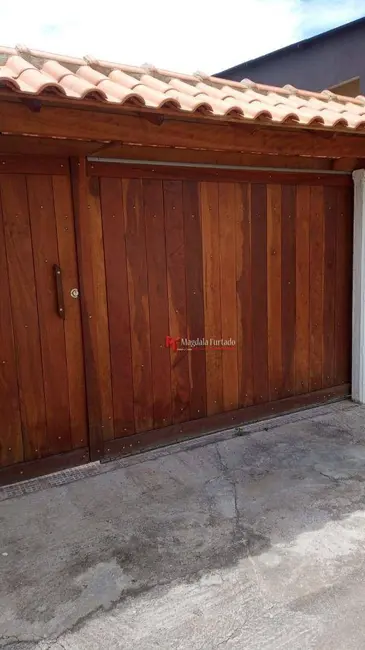 Foto 4 de Casa com 2 quartos à venda, 120m2 em Cabo Frio - RJ