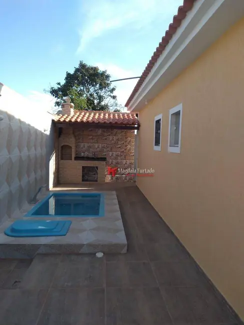 Foto 2 de Casa com 2 quartos à venda, 120m2 em Armacao Dos Buzios - RJ