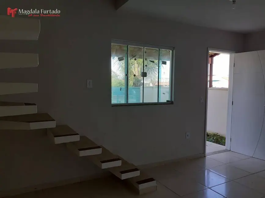 Foto 4 de Casa com 2 quartos à venda, 150m2 em Cabo Frio - RJ