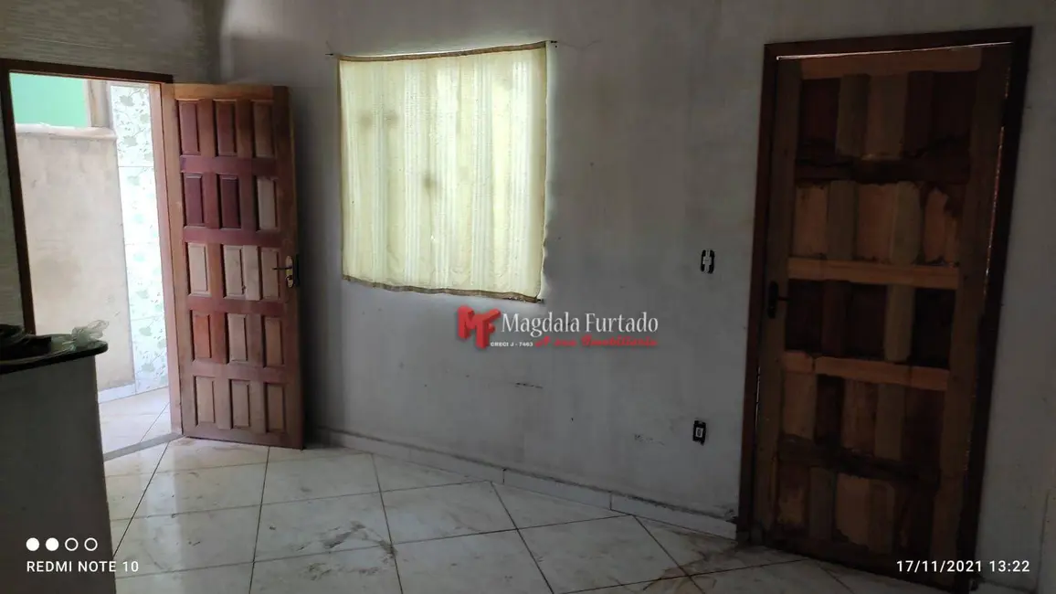 Foto 8 de Casa com 1 quarto à venda, 71m2 em Cabo Frio - RJ