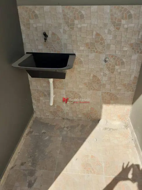 Kitnet à venda, 45m2 em Cabo Frio - RJ - imagem 5 Foto 5 de Kitnet à venda, 45m2 em Cabo Frio - RJ