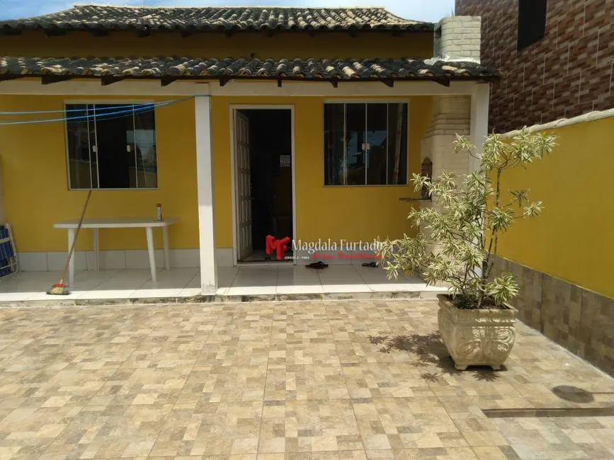 Foto 2 de Casa com 2 quartos à venda, 150m2 em Cabo Frio - RJ