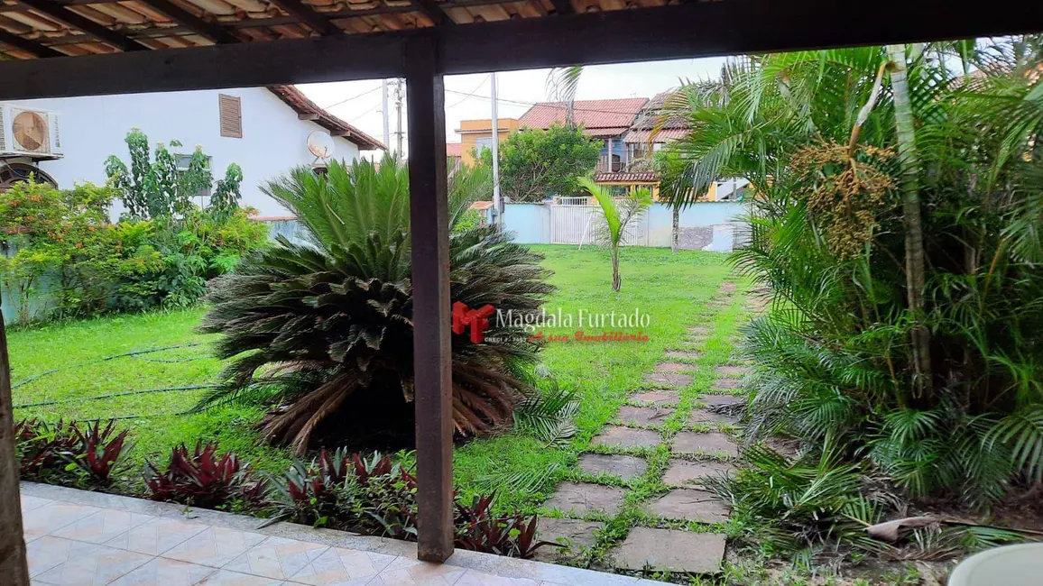 Foto 1 de Casa com 3 quartos à venda, 360m2 em Cabo Frio - RJ