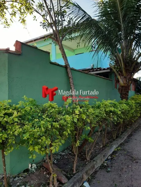 Foto 4 de Casa com 3 quartos à venda, 188m2 em Cabo Frio - RJ