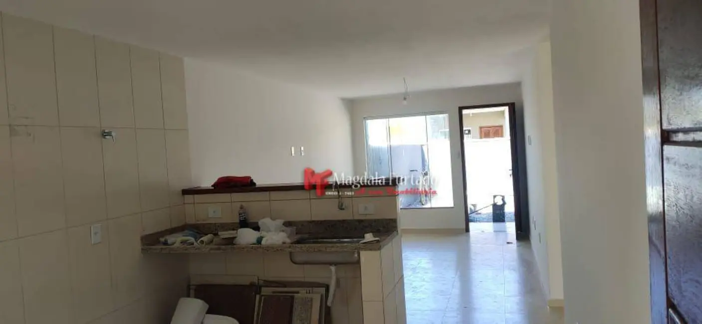 Foto 6 de Casa com 2 quartos à venda, 150m2 em Cabo Frio - RJ