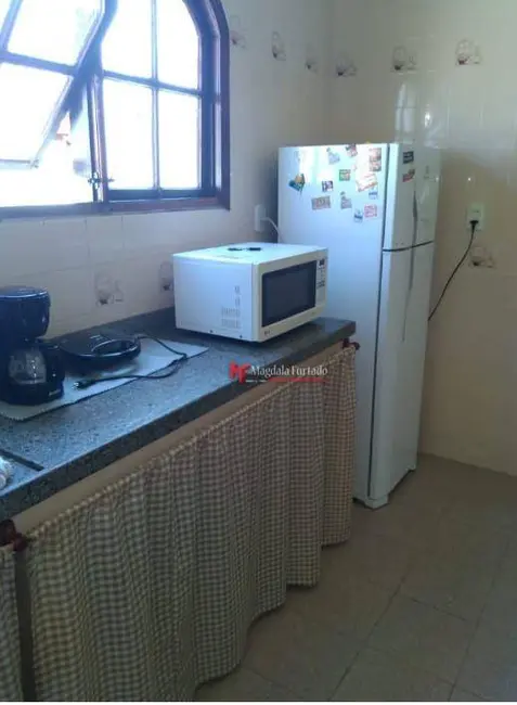 Foto 8 de Casa com 3 quartos à venda, 360m2 em Cabo Frio - RJ