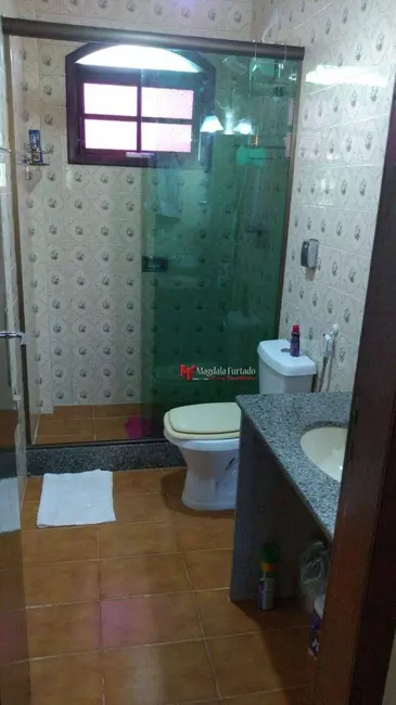 Foto 9 de Casa com 3 quartos à venda, 360m2 em Cabo Frio - RJ