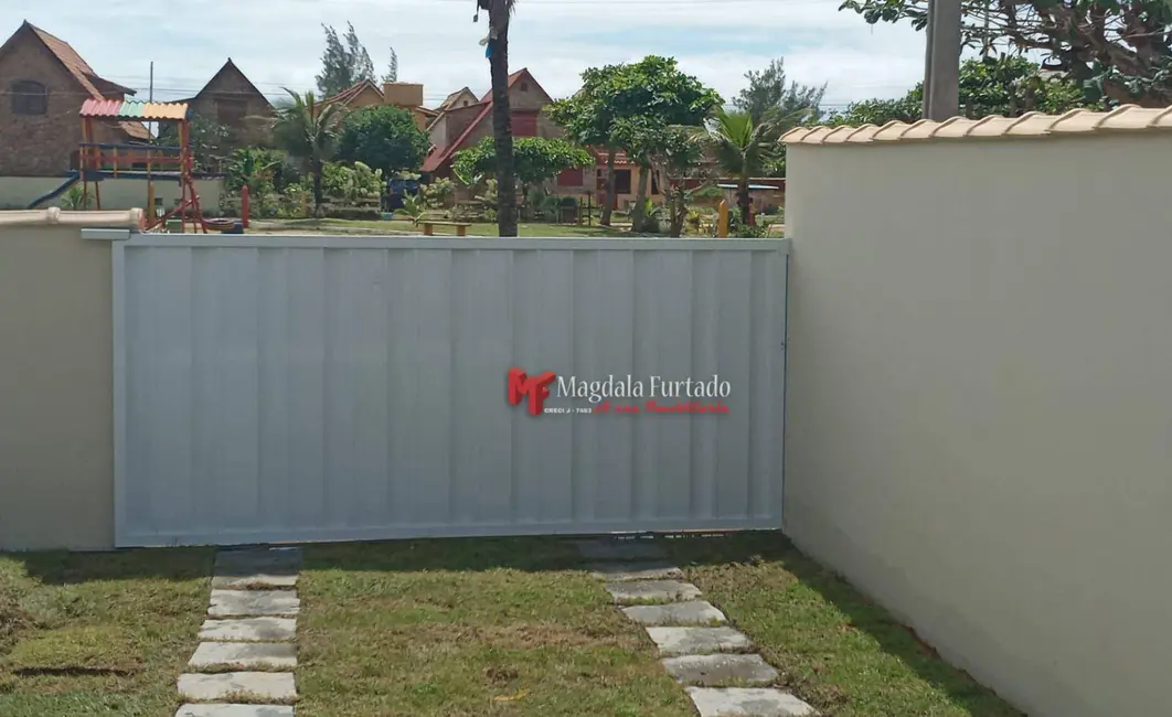 Foto 6 de Casa com 2 quartos à venda, 150m2 em Cabo Frio - RJ