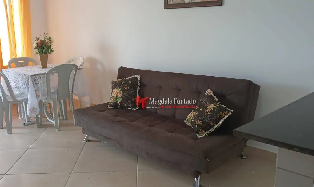 Foto 5 de Casa com 2 quartos à venda, 150m2 em Cabo Frio - RJ