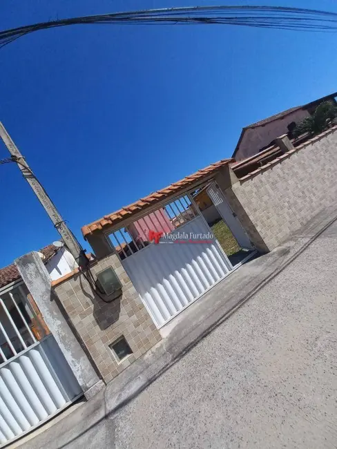 Foto 1 de Casa com 4 quartos à venda, 420m2 em Cabo Frio - RJ