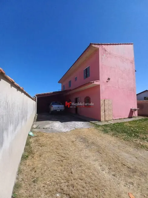 Foto 2 de Casa com 4 quartos à venda, 420m2 em Cabo Frio - RJ