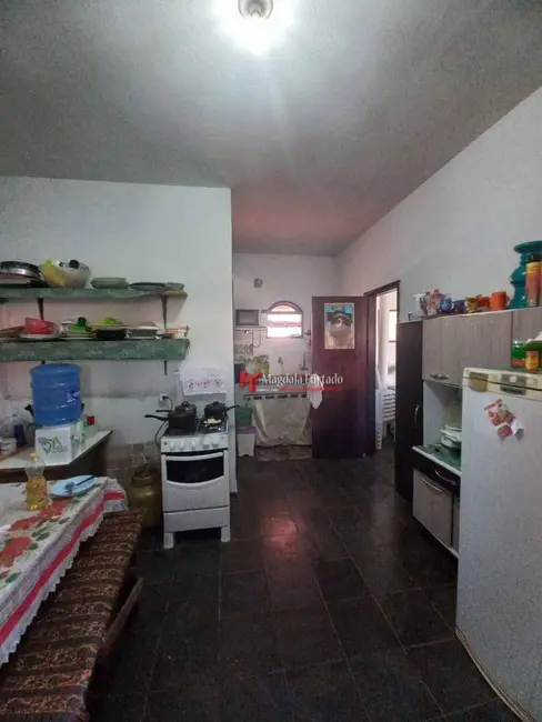 Casa com 4 quartos à venda, 420m2 em Cabo Frio - RJ - imagem 5 Foto 5 de Casa com 4 quartos à venda, 420m2 em Cabo Frio - RJ