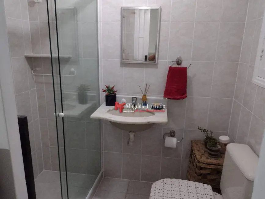 Foto 5 de Casa com 4 quartos à venda, 360m2 em Cabo Frio - RJ