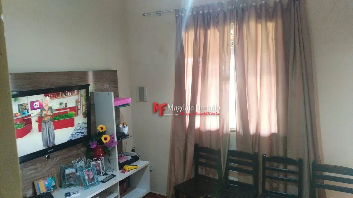 Foto 3 de Casa com 2 quartos à venda, 420m2 em Cabo Frio - RJ