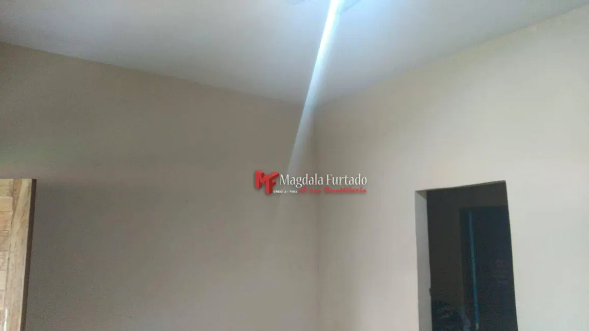 Foto 5 de Casa com 2 quartos à venda, 420m2 em Cabo Frio - RJ