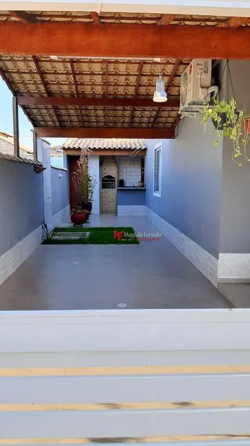 Foto 4 de Casa com 2 quartos à venda, 160m2 em Cabo Frio - RJ