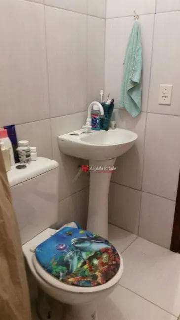 Foto 5 de Casa com 2 quartos à venda, 130m2 em Cabo Frio - RJ