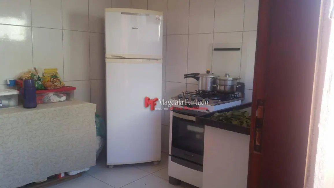 Foto 6 de Casa com 2 quartos à venda, 130m2 em Cabo Frio - RJ