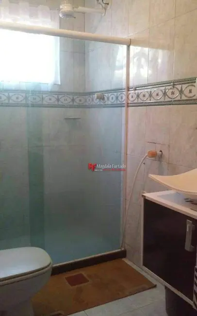 Foto 2 de Casa com 5 quartos à venda, 200m2 em Cabo Frio - RJ