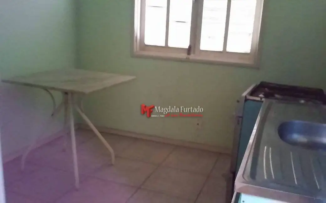 Casa com 5 quartos à venda, 200m2 em Cabo Frio - RJ - imagem 8 Foto 8 de Casa com 5 quartos à venda, 200m2 em Cabo Frio - RJ