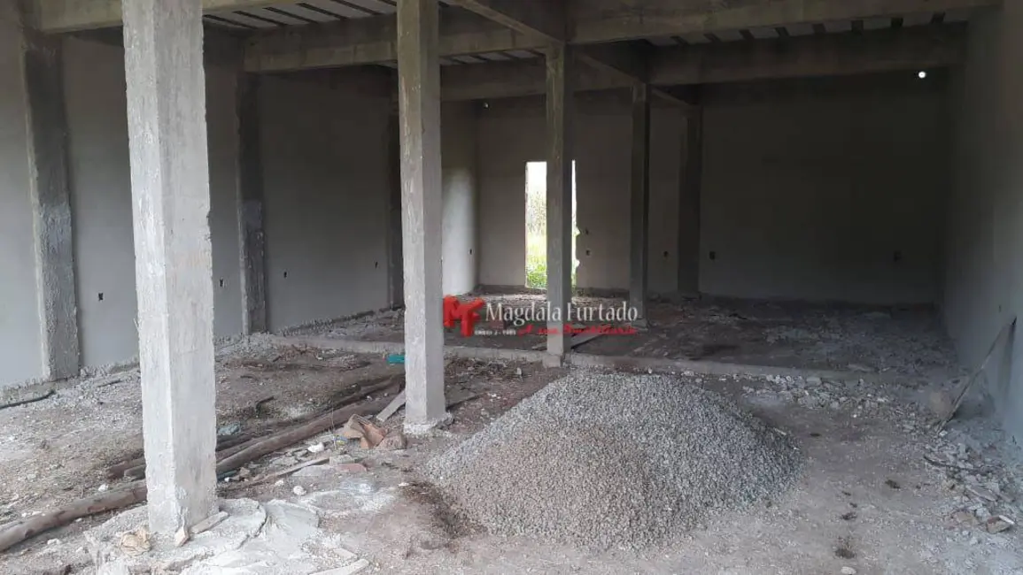 Loja à venda, 456m2 em Cabo Frio - RJ - imagem 8 Foto 8 de Loja à venda, 456m2 em Cabo Frio - RJ