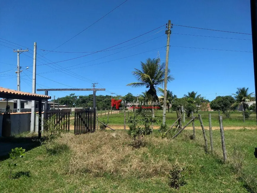 Foto 2 de Casa com 1 quarto à venda, 190m2 em Cabo Frio - RJ