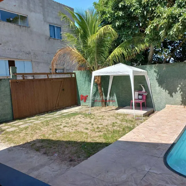 Foto 5 de Casa com 2 quartos à venda, 210m2 em Cabo Frio - RJ