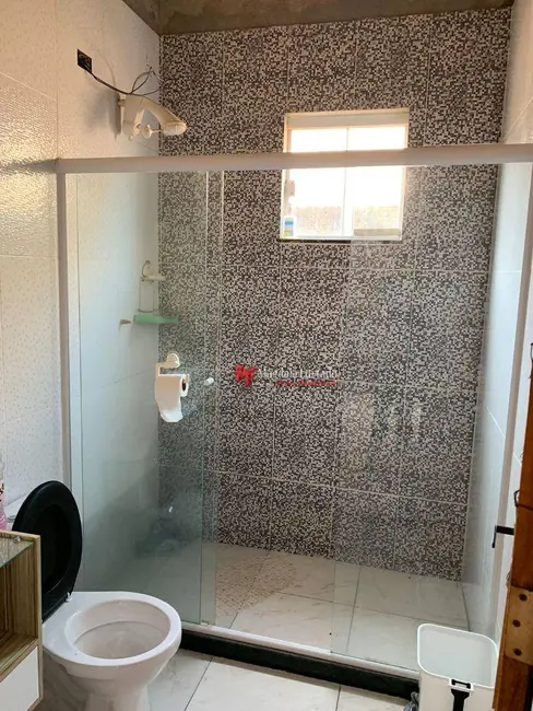 Casa com 2 quartos à venda, 115m2 em Cabo Frio - RJ - imagem 4 Foto 4 de Casa com 2 quartos à venda, 115m2 em Cabo Frio - RJ