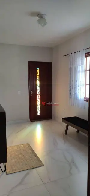 Foto 2 de Casa com 5 quartos à venda, 768m2 em Cabo Frio - RJ