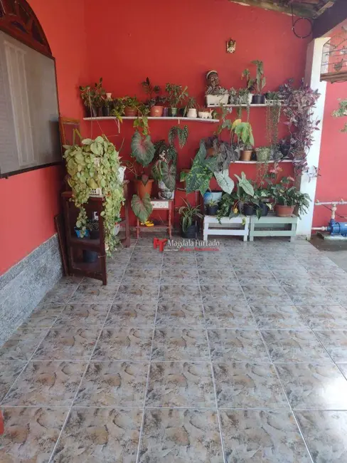 Foto 4 de Casa com 2 quartos à venda, 141m2 em Cabo Frio - RJ