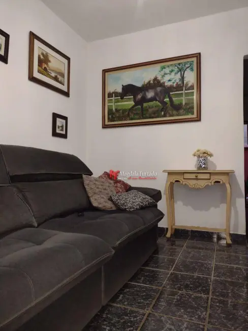 Foto 8 de Casa com 2 quartos à venda, 141m2 em Cabo Frio - RJ