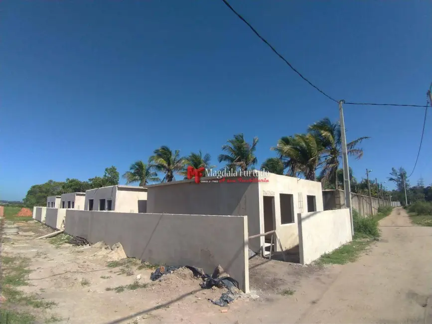 Foto 1 de Casa com 2 quartos à venda, 120m2 em Cabo Frio - RJ