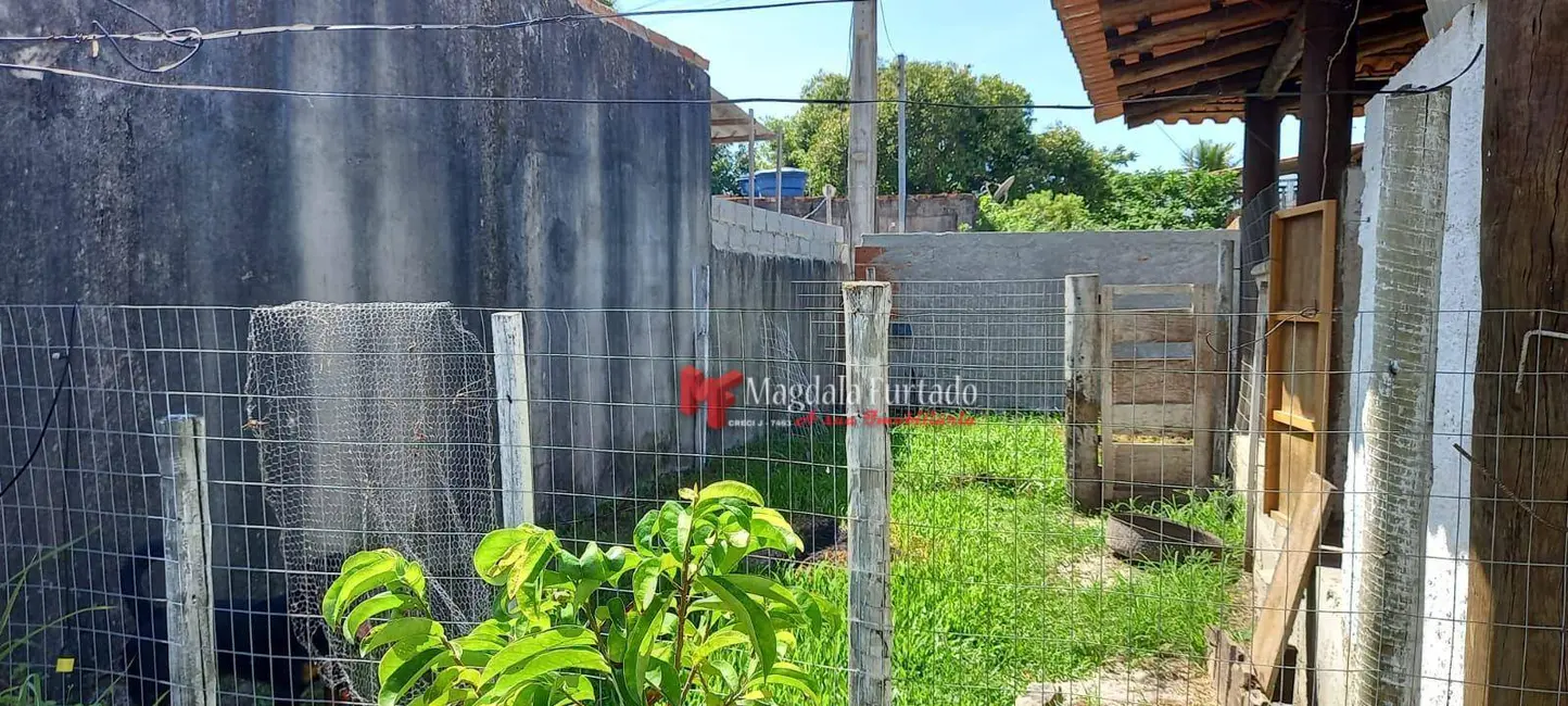 Foto 2 de Casa com 3 quartos à venda, 575m2 em Cabo Frio - RJ
