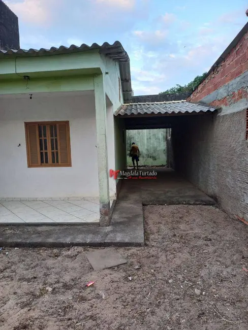 Casa com 2 quartos à venda, 150m2 em Cabo Frio - RJ - imagem 3 Foto 3 de Casa com 2 quartos à venda, 150m2 em Cabo Frio - RJ