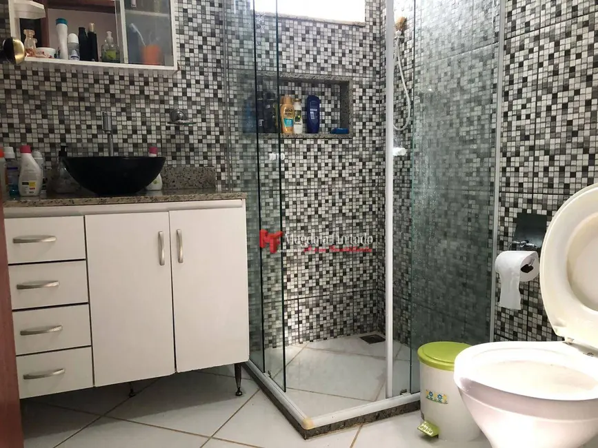 Foto 8 de Casa com 2 quartos à venda, 180m2 em Cabo Frio - RJ