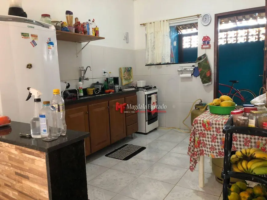 Foto 6 de Casa com 2 quartos à venda, 180m2 em Cabo Frio - RJ