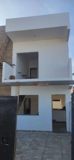 Casa com 2 quartos à venda, 60m2 em Cabo Frio - RJ - imagem 1 Foto 1 de Casa com 2 quartos à venda, 60m2 em Cabo Frio - RJ