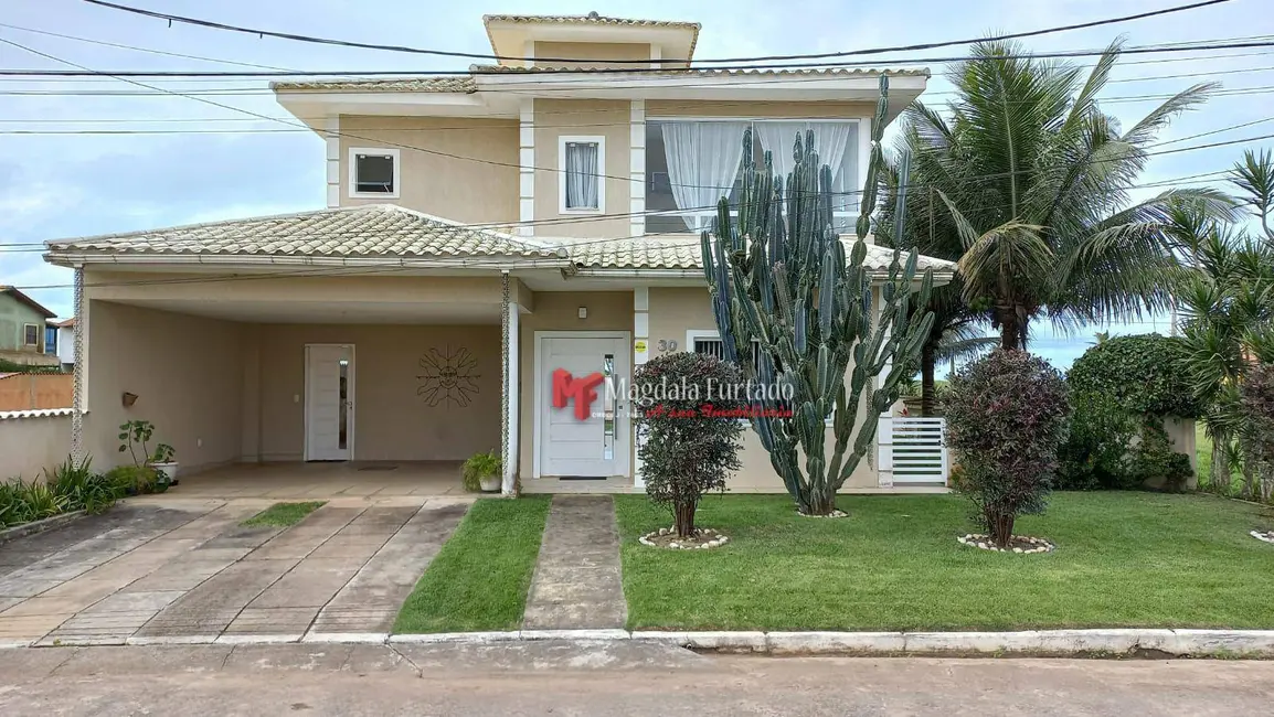 Foto 1 de Casa com 3 quartos à venda, 450m2 em Cabo Frio - RJ