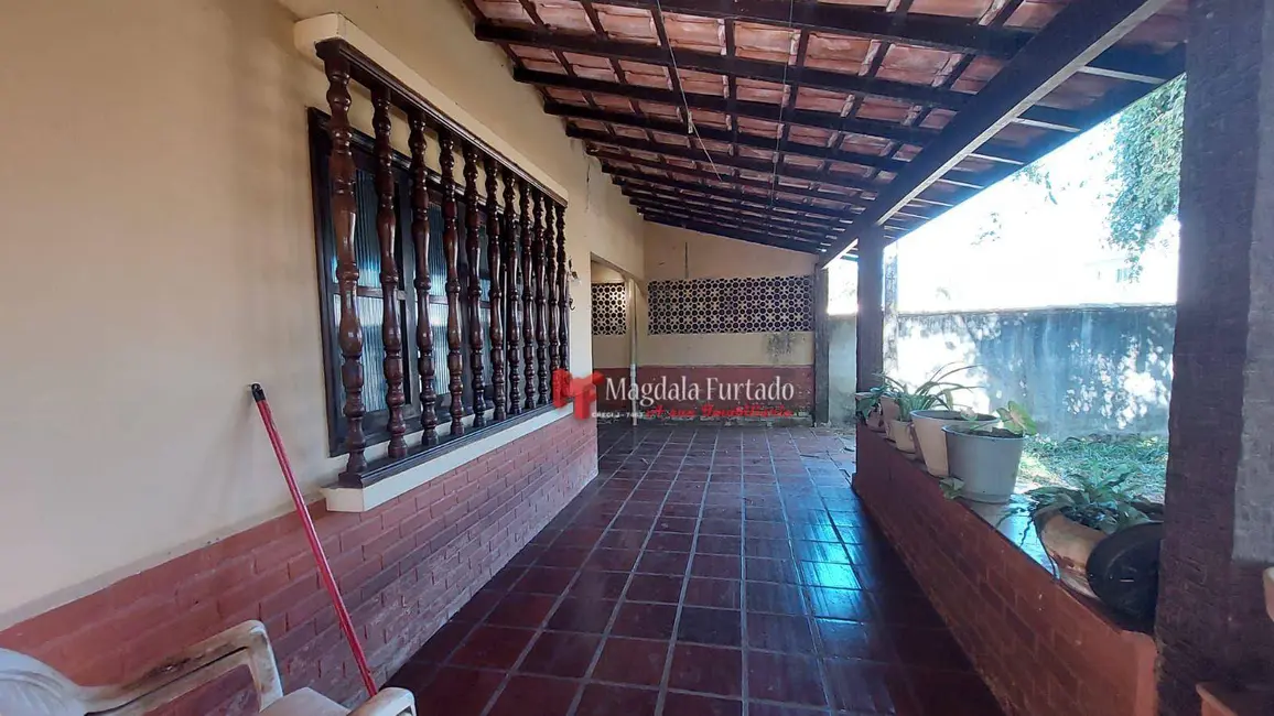 Foto 3 de Casa com 3 quartos à venda, 600m2 em Cabo Frio - RJ