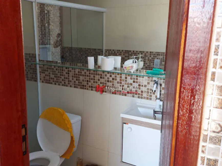 Foto 3 de Casa com 2 quartos à venda, 100m2 em Cabo Frio - RJ